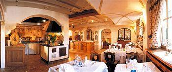 Adler & Stube Hotel Villabassa
