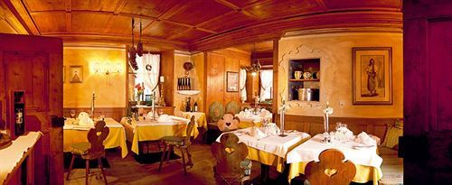 Hotel Adler & Stube 4*